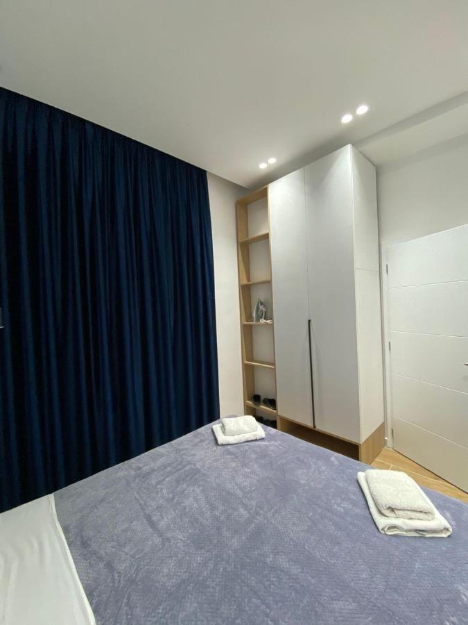 Apartament In Blloku In Front Of Taiwan 地拉那 外观 照片