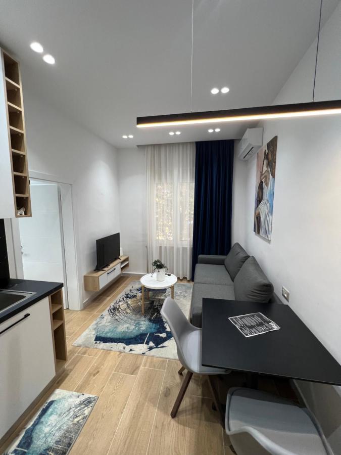 Apartament In Blloku In Front Of Taiwan 地拉那 外观 照片