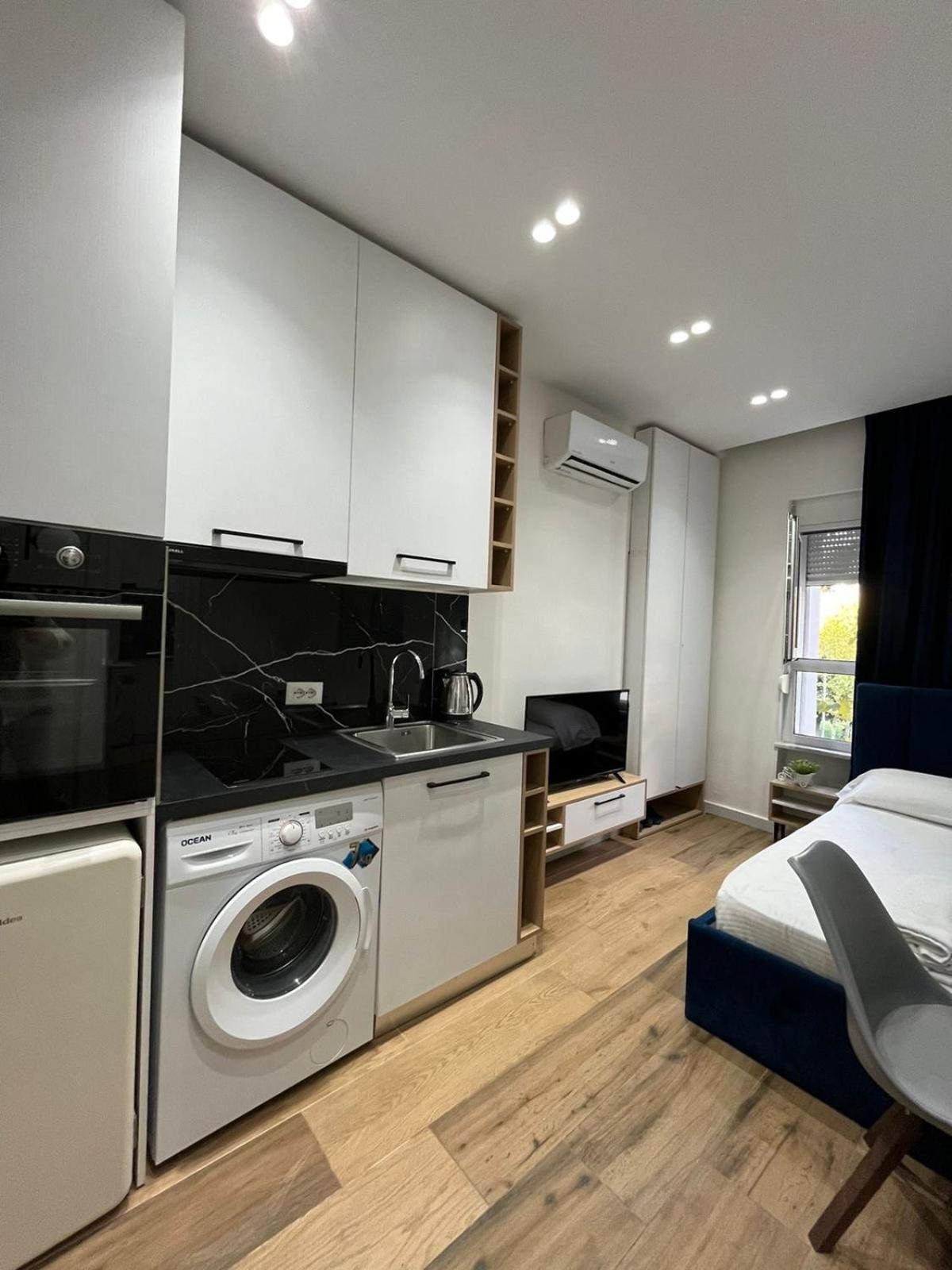 Apartament In Blloku In Front Of Taiwan 地拉那 外观 照片